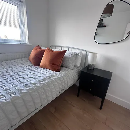 3 Bedroom From * Bristol